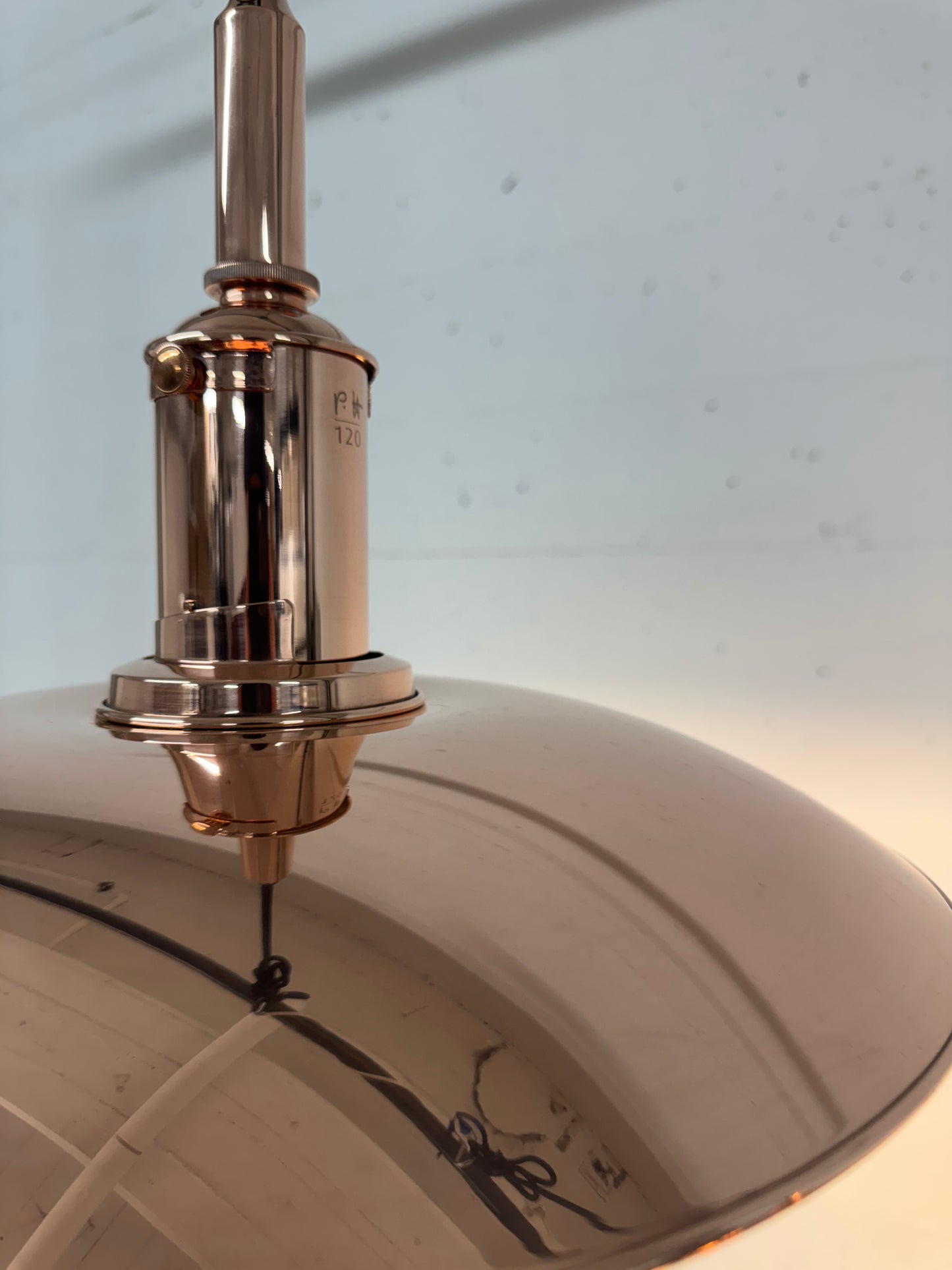 Poul Henningsen, “PH 3½-3” Louis Poulsen.