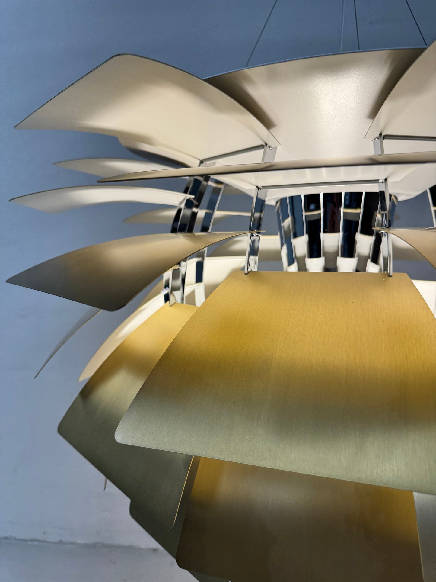 Poul Henningsen, PH “Koglen” Ø84 cm.