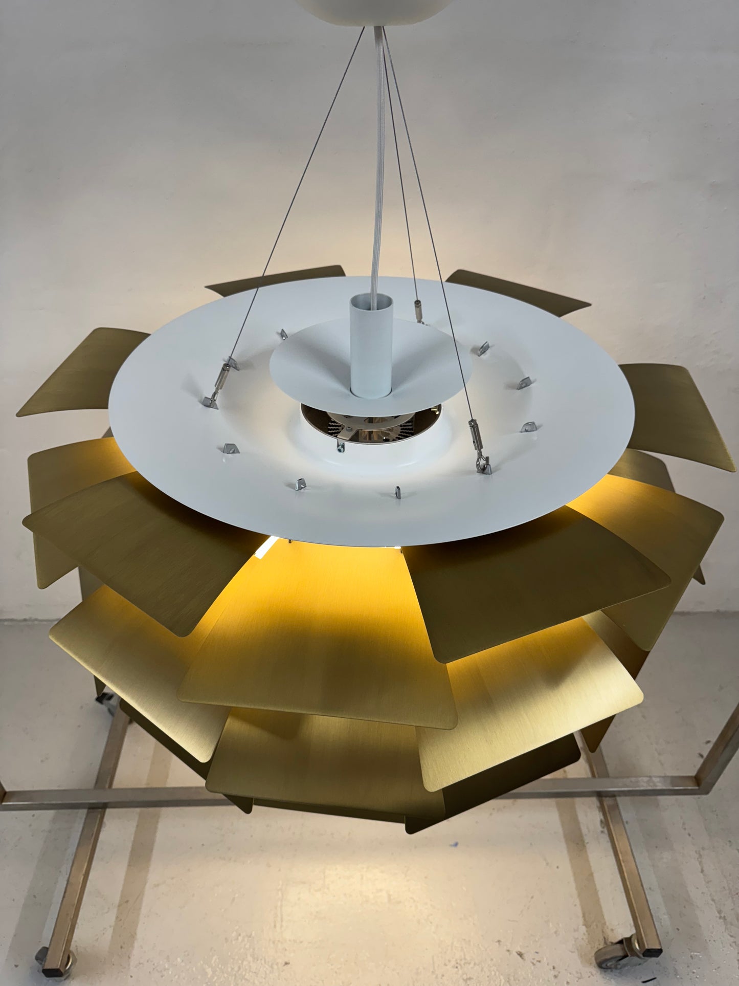 Poul Henningsen, PH “Koglen” Ø84 cm.