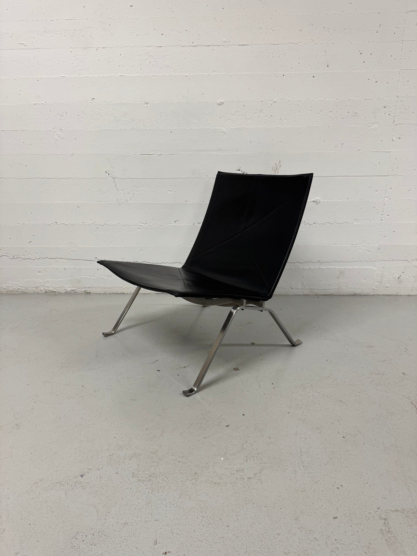 Poul Kjærholm ‘PK-22’ Fritz Hansen.