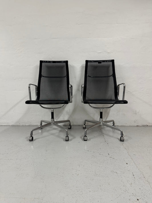 Charles Eames ‘EA112’ kontorstol, Vitra.
