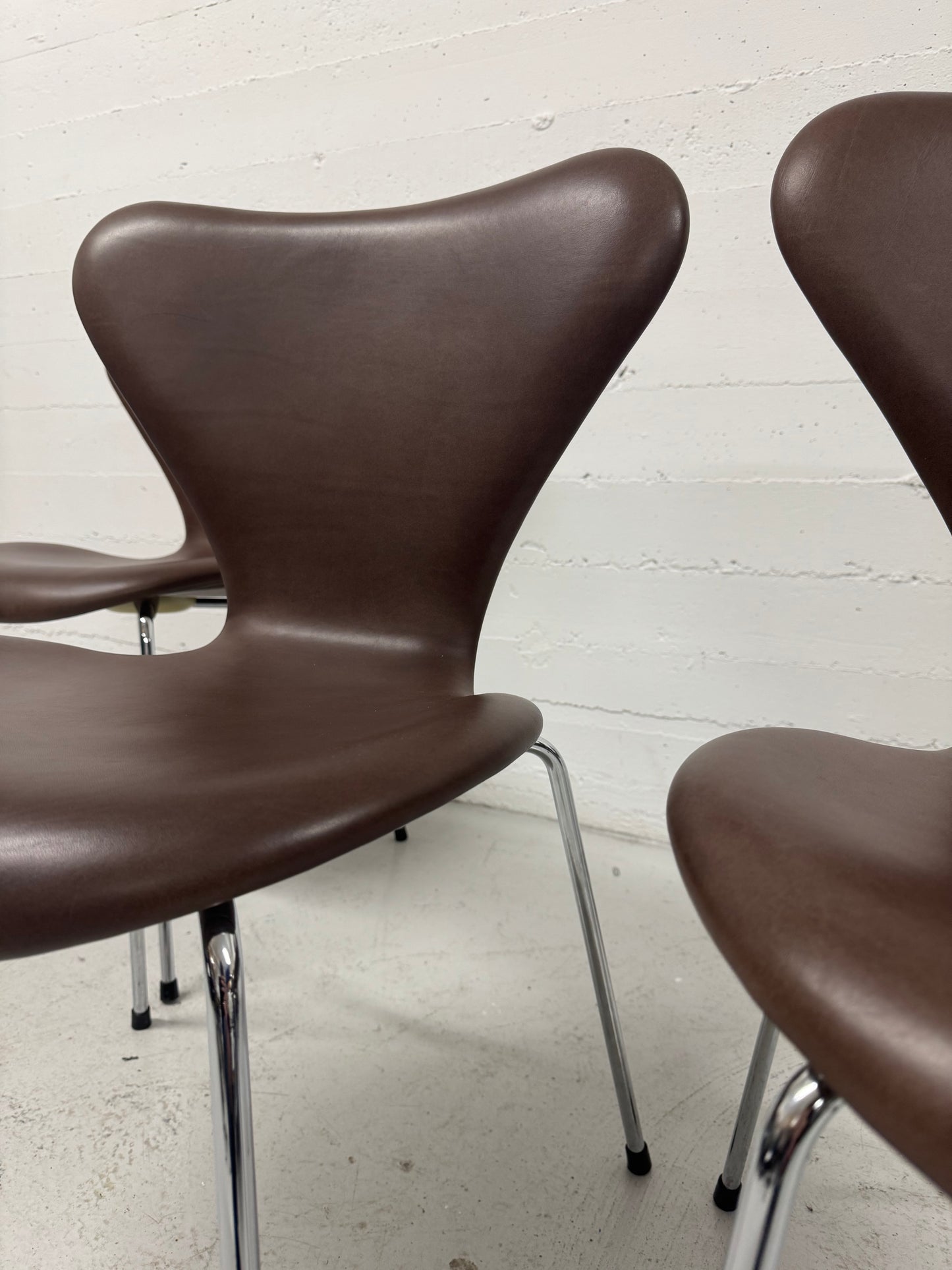 Arne Jacobsen ‘Syveren/3107’ Fritz Hansen.