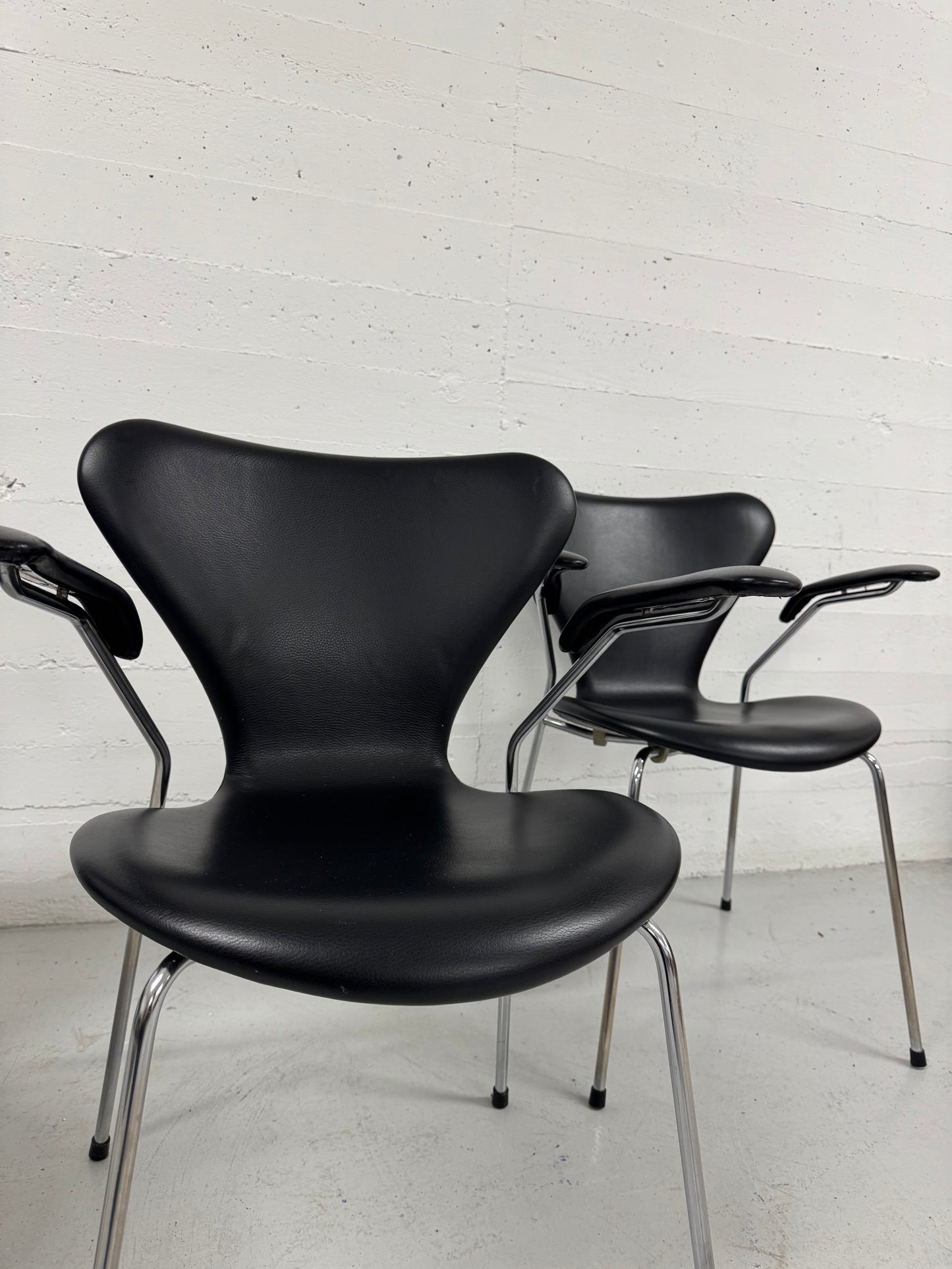 Arne Jacobsen ‘Syveren/3207’ Fritz Hansen.