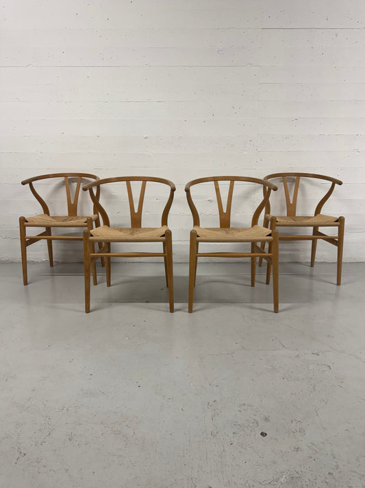 Hans J. Wegner ‘CH24’ ‘Y-stolen’ fremstillet hos Carl Hansen & Søn.